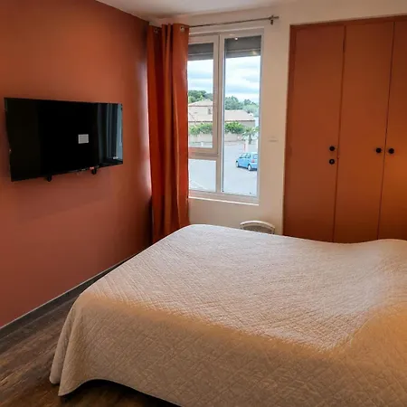 Vintage - Sea View - Pool - Air Conditioning - Fiber Optic Lejlighed *